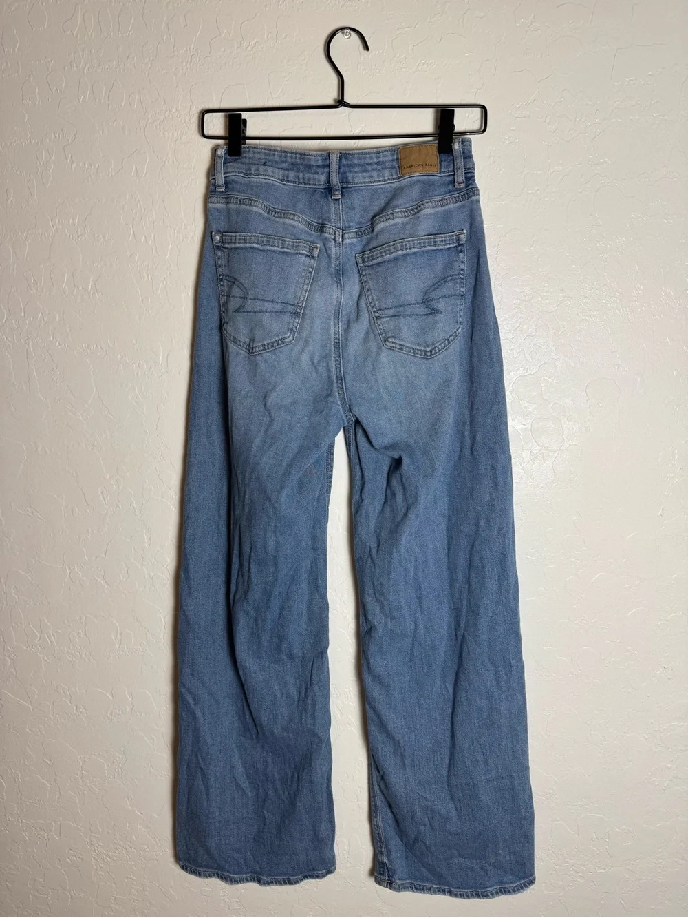 American Eagle Super High Rise Baggy Wide Leg Jeans Light Wash 0 Regular